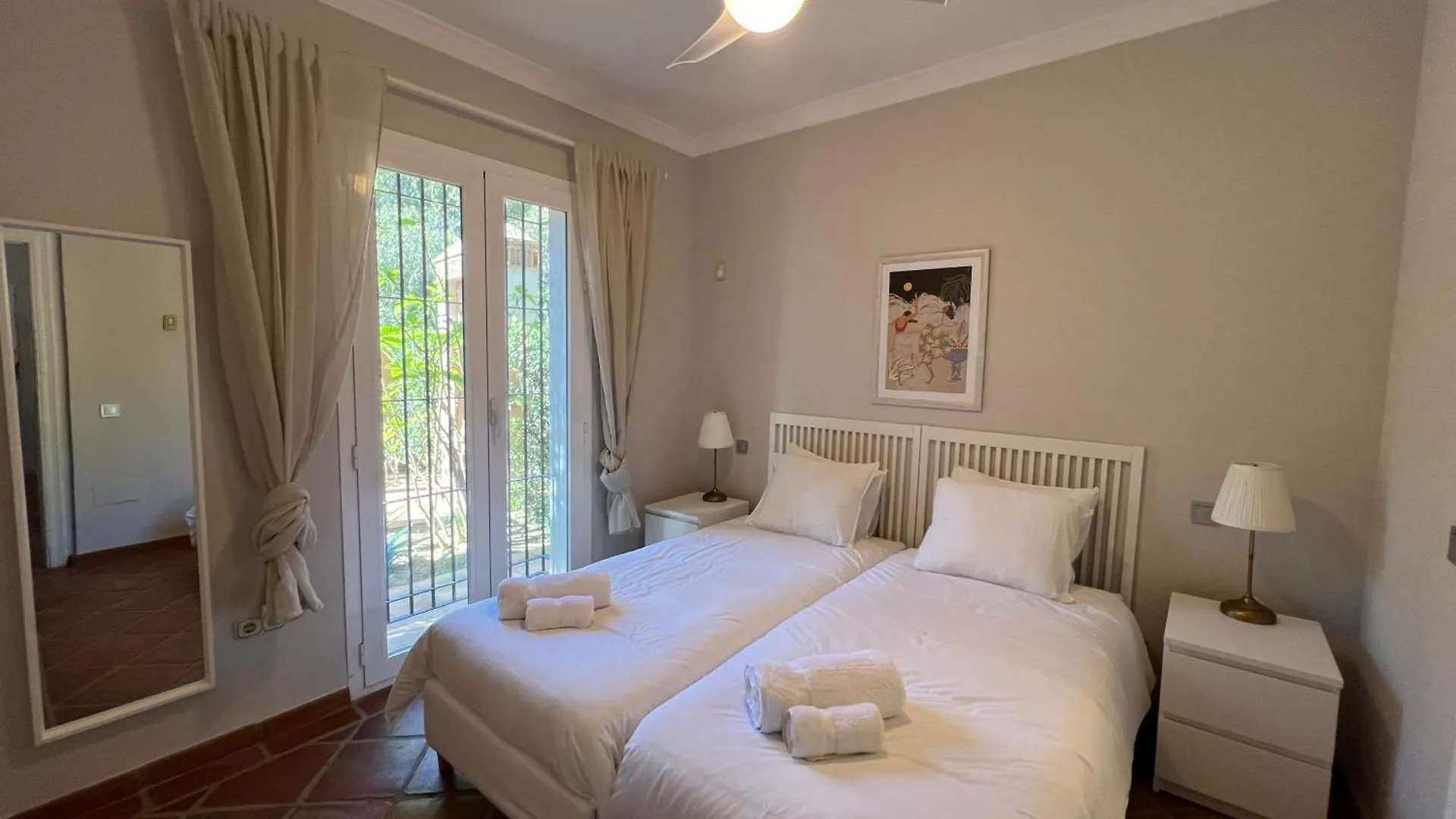 Beachside Ground Floor La Perla De La Bahia, Bahia De Casares 0*,