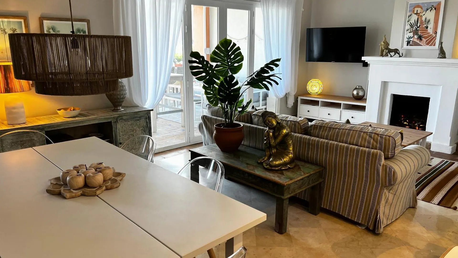 Beachside Ground Floor La Perla De La Bahia, Bahia De Casares アパート